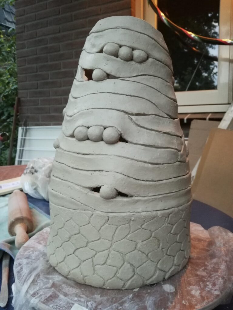 boetseren pottenbakken kleiatelier cursus workshop gebruiksgoed